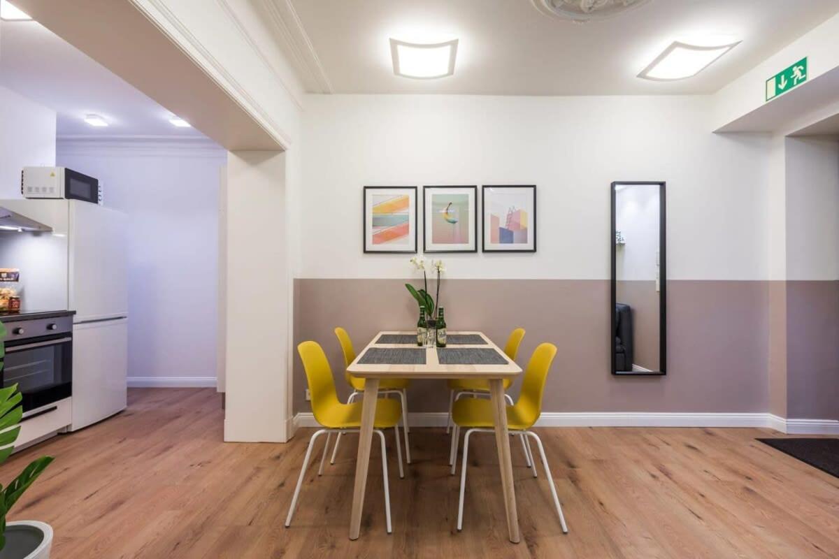 Charming Apartment In Prime Location Hamburg-Harburg Exteriör bild