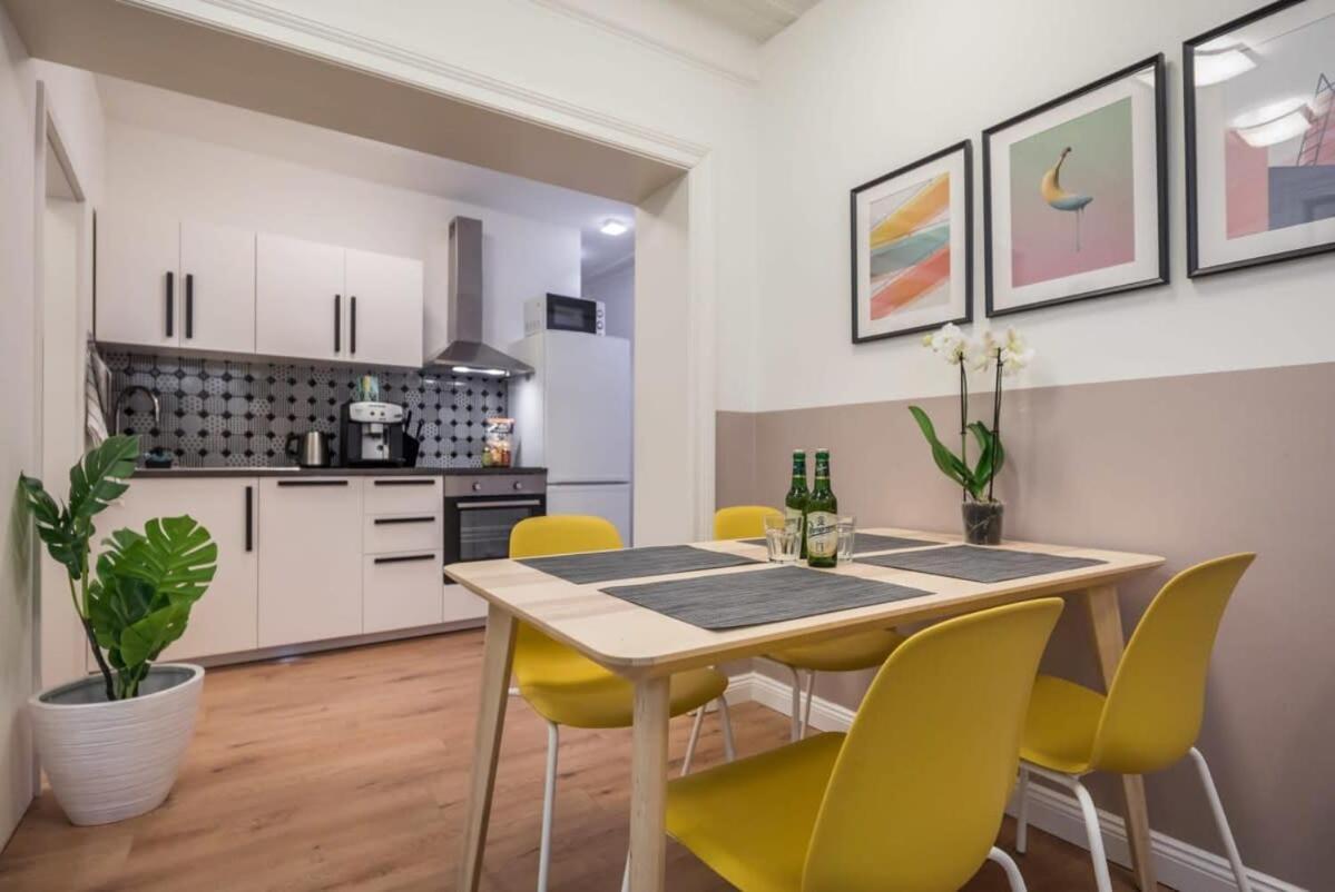 Charming Apartment In Prime Location Hamburg-Harburg Exteriör bild